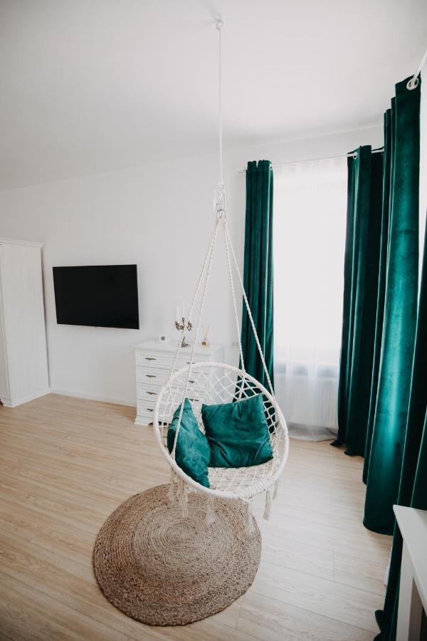 Studio Manzur Braşov Exteriör bild